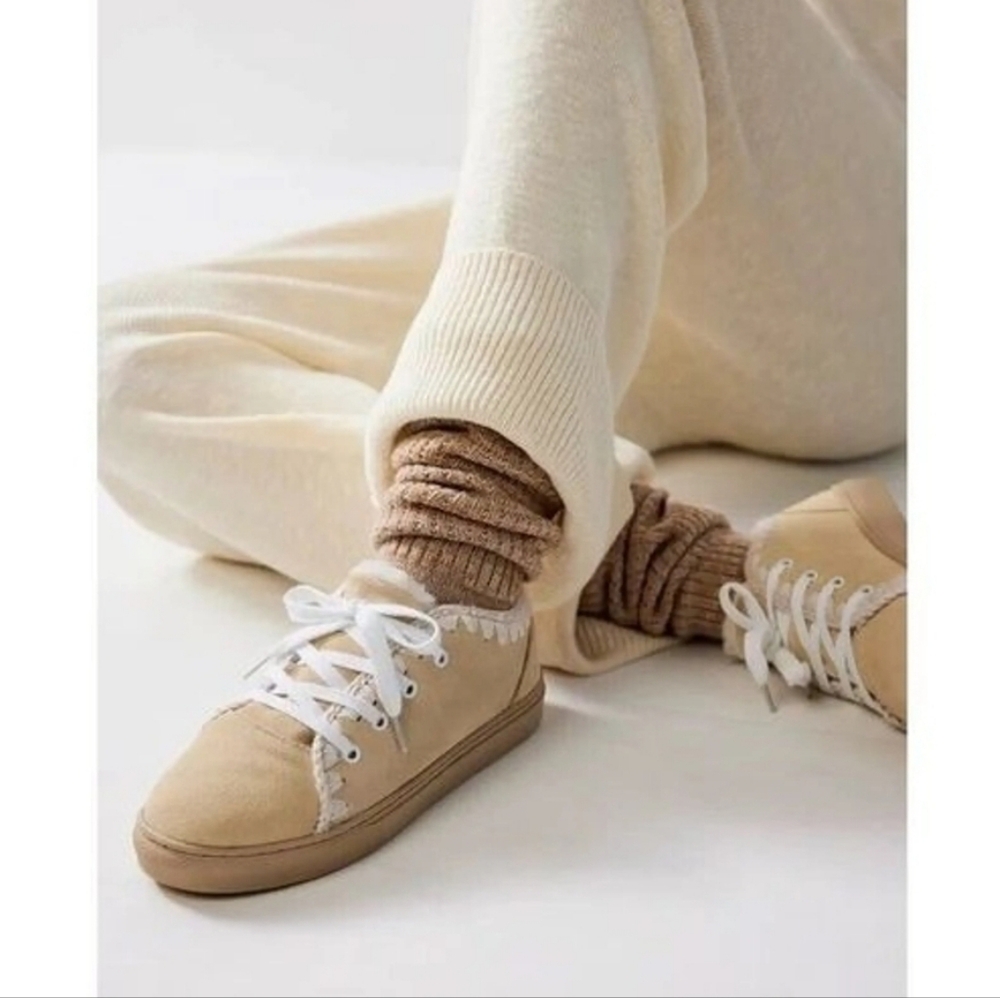 NWT MOU Shearling Sherpa Lined Lace Up Sneakers size 40‎